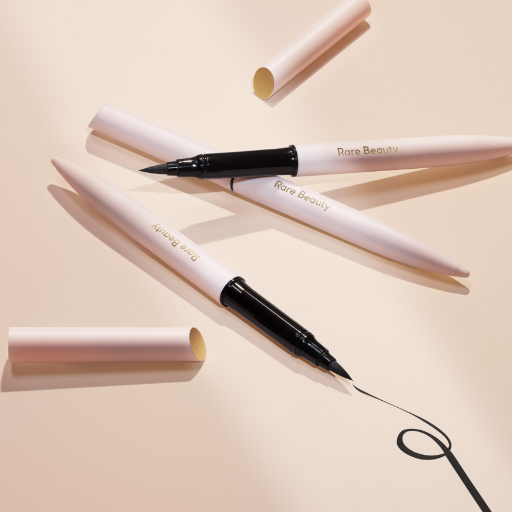 RARE BEAUTY Perfect Strokes - Matte Liquid Liner - BLACK