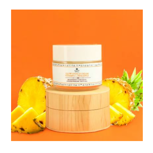 Nature Spell Vitamin C & Pineapple Glow Up Face Cream 100ml